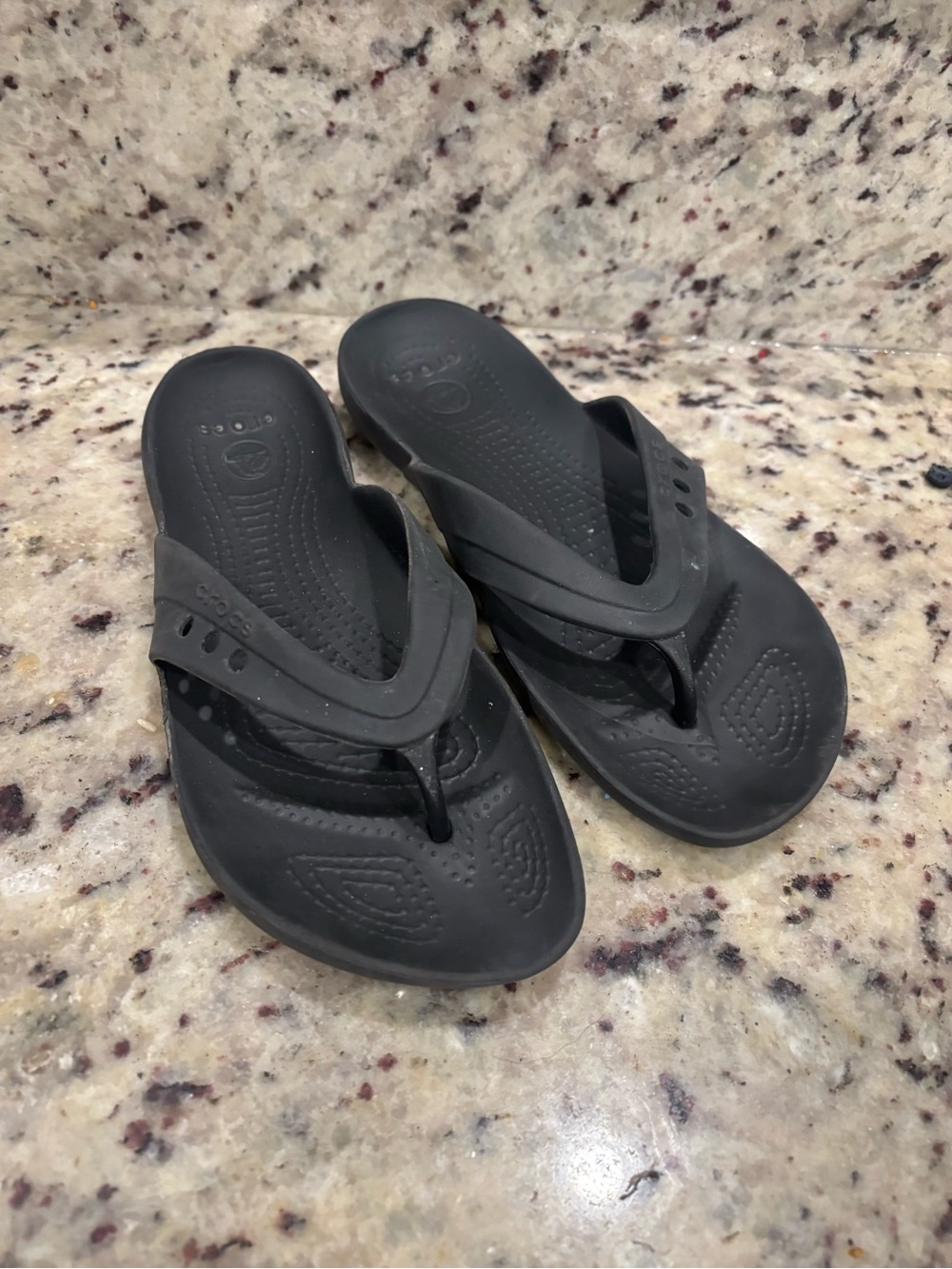 Crocs Kadee II Black Flip Flops womens 7